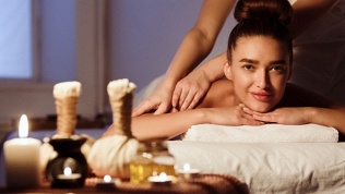 <b>Скидка 21%.</b> Массаж в тайском SPA-салоне «Пещера рыб» (3081 руб. вместо 3900 руб.)