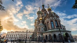 <b>Скидка до 15%.</b> Сборный тур «Многоликий Петербург» на 4 дня/3 ночи от туроператора «Невские сезоны»