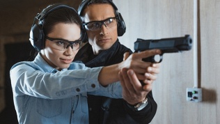 <b>Скидка до 62%.</b> Стрельба из автомата, винтовки, пистолета, лука и арбалета в тире «Калибри»