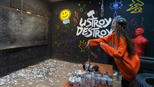<b>Скидка до 10%.</b> Посещение комнаты ярости от компании Ustroy Destroy