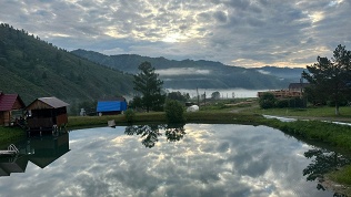 <b>Скидка до 32%.</b> Отдых в Горном Алтае в туркомплексе «Белый марал»