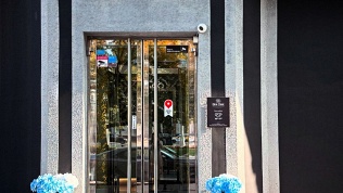 <b>Скидка до 87%.</b> RF-лифтинг, SMAS-лифтинг, ультразвуковая чистка и пилинг в Elmi Clinic