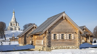 <b>Скидка до 30%.</b> Отдых с завтраком, детским центром, посещением фермы и хаски-ленд для двоих в номерах или больших компаний в домах в парк-отеле «Остров»