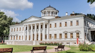 <b>Скидка 15%.</b> Однодневный тур «Русский парнас Остафьево, шедевр барокко в Дубровицах» от туроператора «Магазин путешествий» (3816 руб. вместо 4490 руб.)