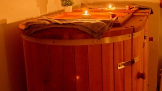 <b>Скидка до 40%.</b> Романтическое СПА-свидание «Фруктовый поцелуй», «Романтика Азии» или «Идеальное свидание» в СПА-салоне SPA Solyanka