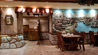 Всё меню и напитки в ресторане грузинской кухни «Мимино» на Рижской со скидкой 50%