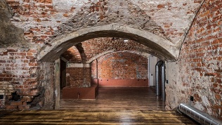 <b>Скидка 25%.</b> Билет на интерактивную экскурсию «Книжное путешествие с любимыми героями по Хитровке» от культурного центра «Хитровка» (1125 руб. вместо 1500 руб.)