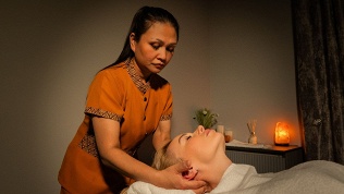 <b>Скидка 50%.</b> Программа «Традиционное SPA» в салоне массажа «Тай SPA Ларен» (4500 руб. вместо 9000 руб.)