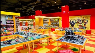 <b>Скидка до 30%.</b> Посещение музея «Вселенная Лего» в ТЦ «Солнце Москвы» от компании Brick Star