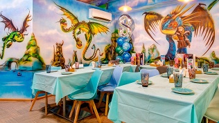 <b>Скидка до 30%.</b> Праздник в банкетной комнате с входными билетами в ТРЦ «Спектр» в парке развлечений Joki Joya