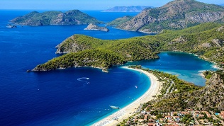 <b>Скидка 46%.</b> Тур «Сокровища двух морей» от агентства «Марс-травел» со скидкой 46%