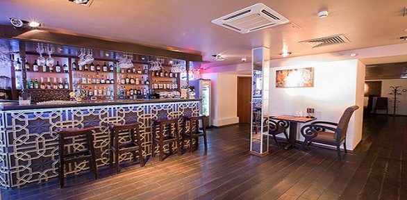 Всё меню, напитки в баре Est-Caffe за полцены