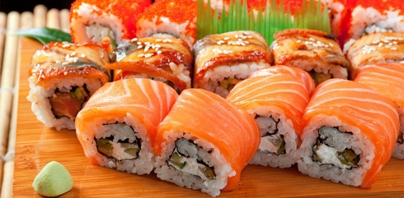 Сеты из роллов от сети доставок Sushi Fun