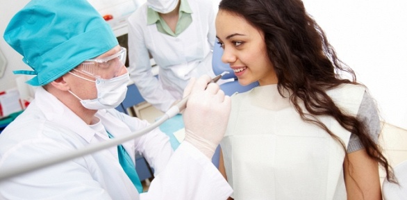 Ультразвуковая чистка и полировка зубов в клинике «Хороший стоматолог»