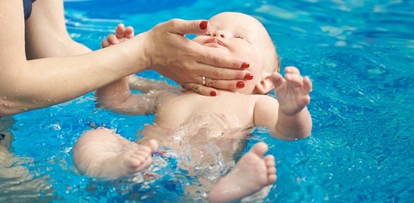 4 или 8 занятий по плаванию для ребенка в акваклубе Lucky Ducky