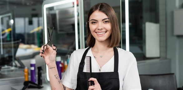 Мужская или женская стрижка, уход, окрашивание в салоне красоты Beauty