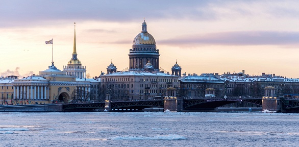Трехчасовая экскурсия «Легенды и мифы Санкт-Петербурга» от «Фаворит»