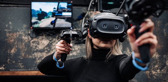 30 минут игры в шлеме HTC Vive в клубе виртуальной реальности «Гравити-17»