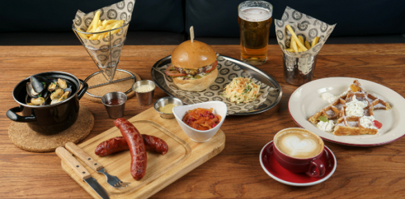 Меню и напитки в Leopold Pub & Brasserie