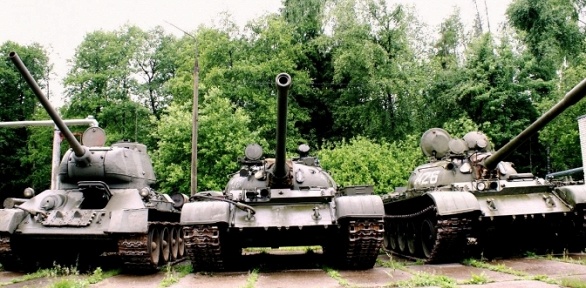 Катание на танке БРМ-1к со стрельбой или без от клуба «Феникс»