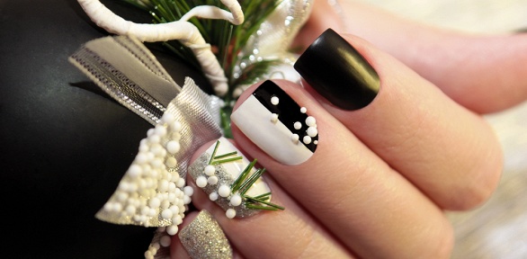 Маникюр и педикюр с покрытием гель-лаком от студии Nails Smart Beauty