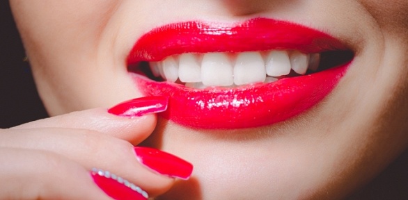 Косметическое отбеливание зубов от специалиста Мельник Татьяны