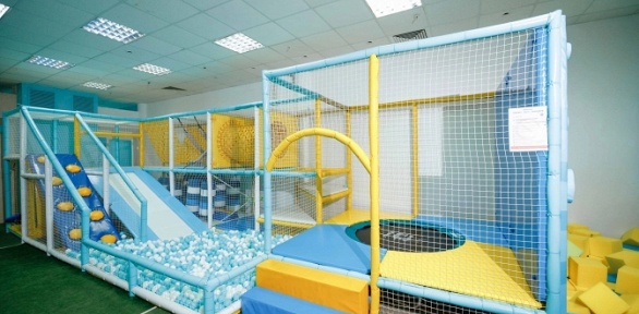 Посещение в ТСК «Сипайловский» детского развлекательного парка Kids Place