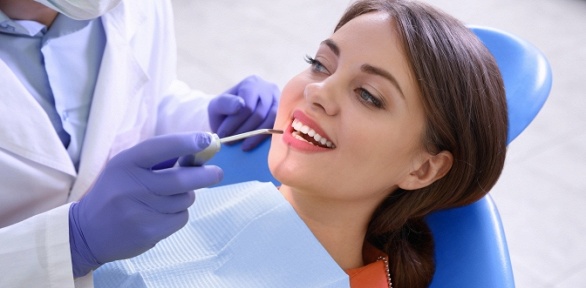 <b>Скидка до 60%.</b> Комплексная гигиена полости рта в стоматологической клинике «Денталь Эстетик»