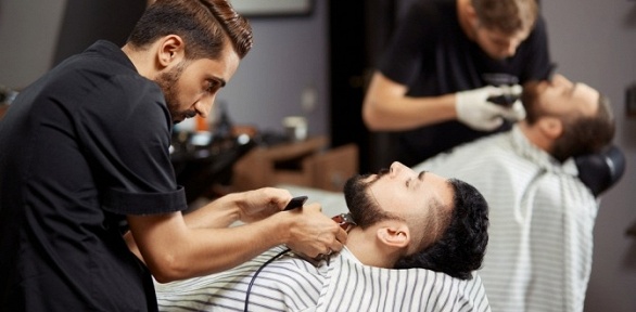 Мужская стрижка или оформление бороды в барбершопе Time