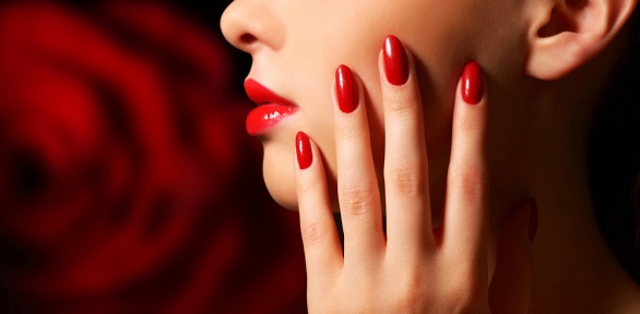 Маникюр и педикюр в салонах красоты Wella Mix и Beauty Mix