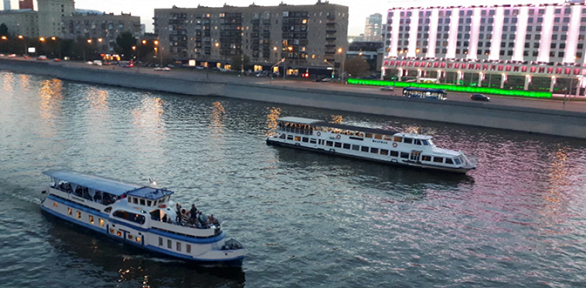 Билет на речную прогулку от Китай-города на теплоходе «Флагман»