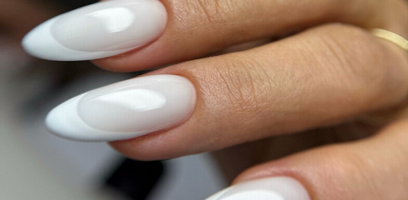 Маникюр и педикюр с покрытием гель-лаком от мастера Анастасии