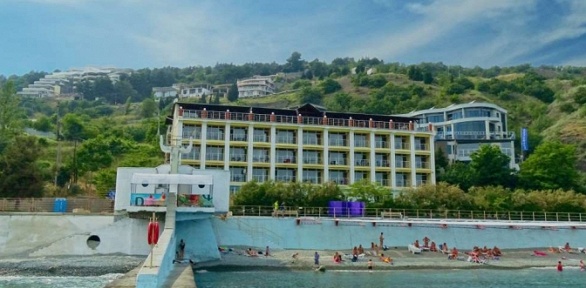 Проживание в Алуште на берегу Черного моря в отеле «Легенда»
