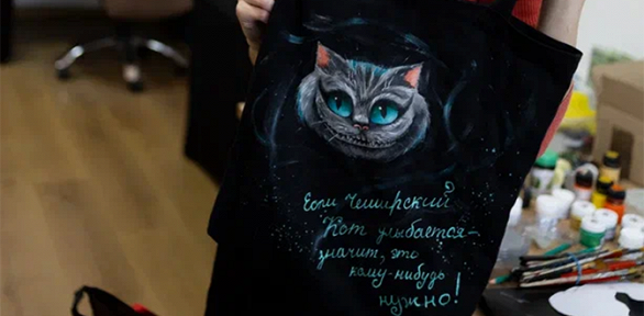 Мастер-класс по росписи футболки или шоппера от мастера Эдиты Титовой