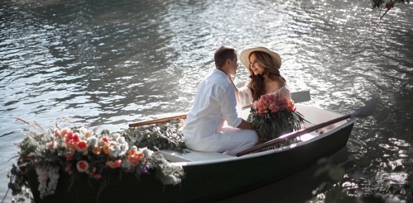Романтическое свидание на лодке от компании Prokatoffkrd