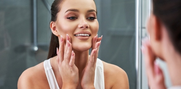 Уход за кожей лица в студии от косметолога Индиры Нурмагомедовой