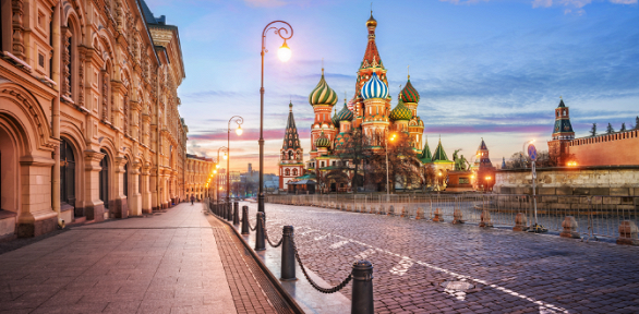 Квест-экскурсии на мобильном телефоне по Москве от компании «Пешкарус»