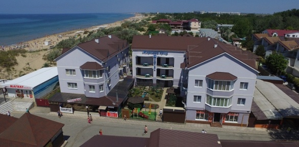 Отдых на берегу Черного моря на первой линии в гостинице «Морской бриз»