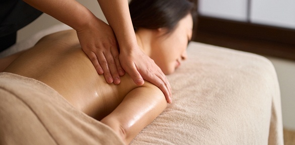 Сеансы массажа в студии массажа и косметологии «Сделай тело»