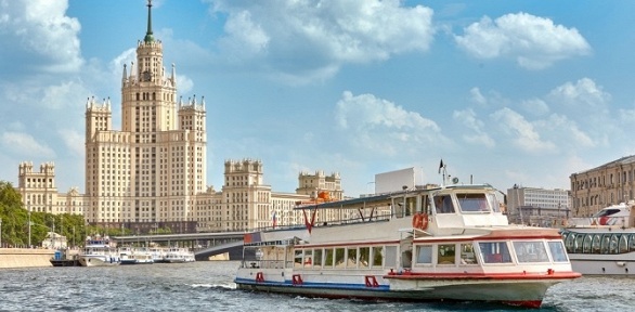 Прогулка по Москве-реке от судоходной компании «Августина»
