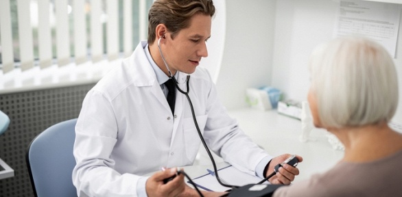 ЭКГ или суточная установка холтера с расшифровкой в центре «ЛМ-клиника»