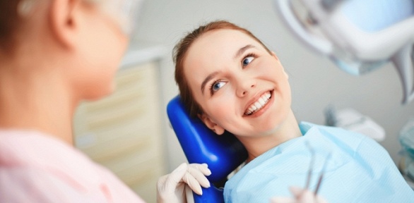 Ультразвуковая чистка зубов в стоматологии D&S Clinic