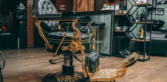 <b>Скидка до 51%.</b> Мужская или детская стрижка, оформление или бритье бороды в барбершопе Barbar Home