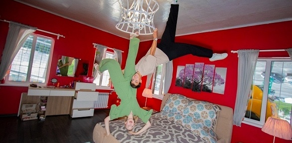 Экскурсия с квестом и игрой от компании «Дом вверх дном»