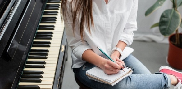 Онлайн-курс сольфеджио для начинающих от вокальной студии «Голос»