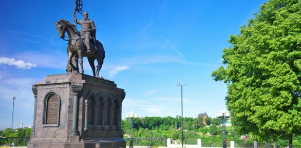 Квест-экскурсии на мобильном телефоне по Владимиру от компании «Пешкарус»