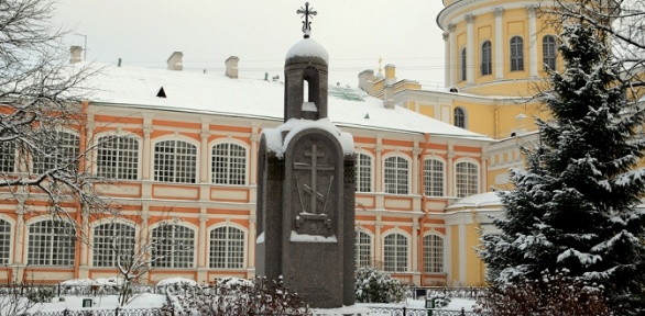 <b>Скидка 15%.</b> Автобусный тур «Повесть о земле Рязанской» по маршруту Москва — Рязань — Константиново — Зарайск — Москва от туроператора «Невские сезоны» (15 215 руб. вместо 17 900 руб.)