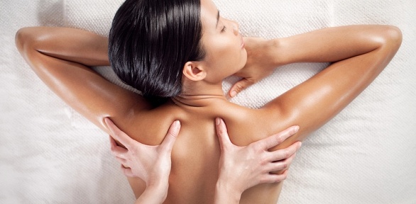 До 7 сеансов ручного массажа тела в центре «Радужный источник»