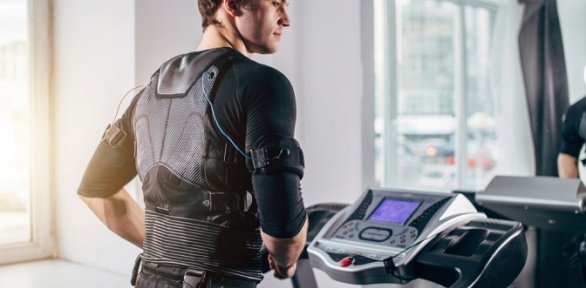 Тренировки на EMS-тренажере от фитнес-клуба EMSfit