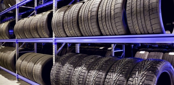 Сезонное хранение комплекта колес размером от R13 до R23 в сети «Автостол»